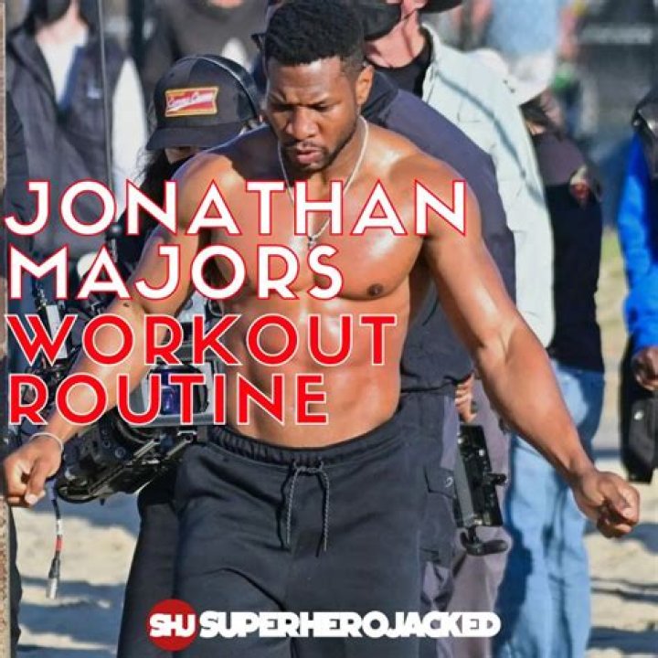 Jonathan Majors shares his workout regime for 'Magazine Dreams'