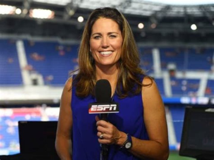 Julie Foudy Biography, Age, Height, Husband, Net Worth Wealthy Spy