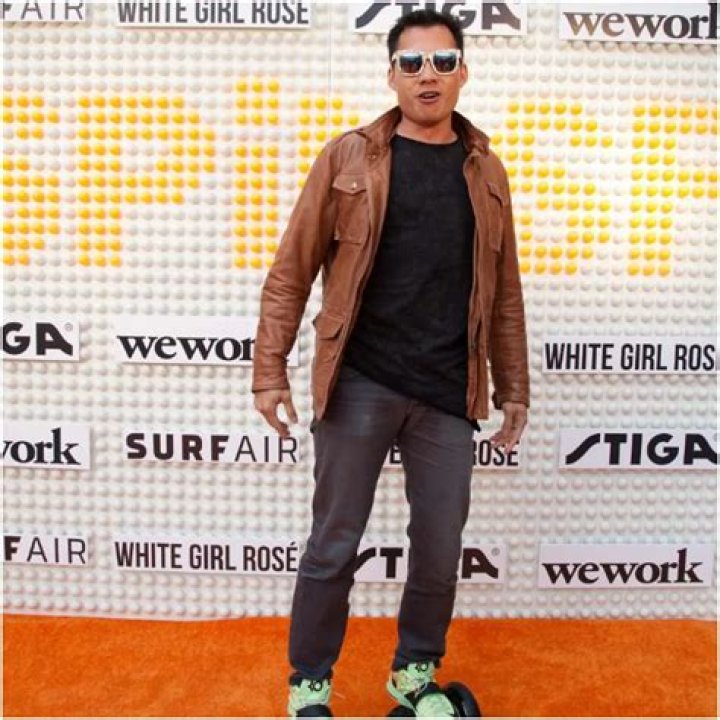 Justin Kan Net Worth, Wife (Christine), Atrium, Biography Famous