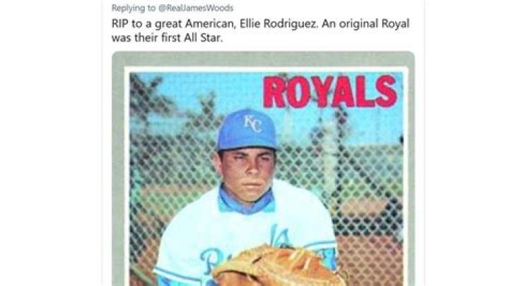 Kansas City Royals add former player Mike Sweeney to front office