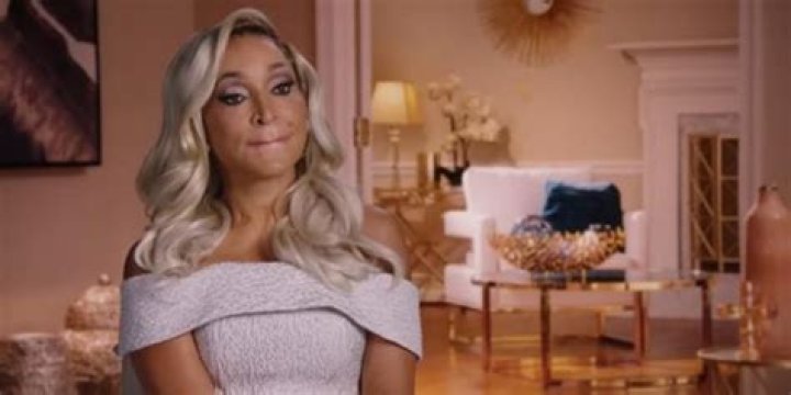 Karen Huger &mdash; Real Housewives of Potomac &mdash; Bio &mdash; Wiki Ok! Here's the