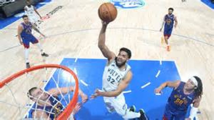 KarlAnthony Towns Dominant as Timberwolves Beat James Harden, Rockets