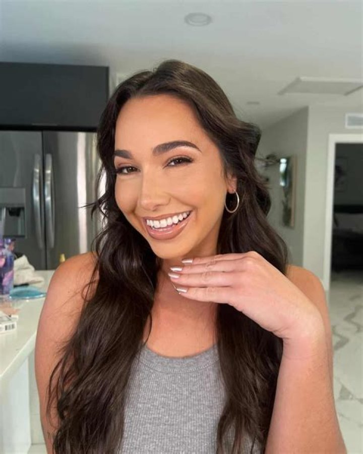 Karlee Grey Wiki, Bio, Net Worth, Boyfriend, Instagram Tellygupshup