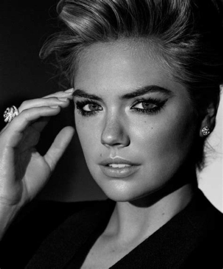kate upton by victor demarchelier for harper's bazaar australia
