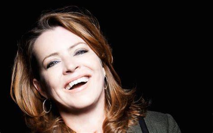 Kathleen Madigan stands up tall on the strength of hot dogs and angels