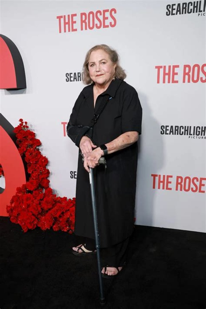 Kathleen Turner Isn&rsquo;t Just a Movie Star The New Yorker