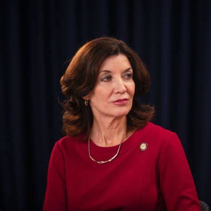 Kathy Hochul Bio, Net Worth, Height, Career, Husband