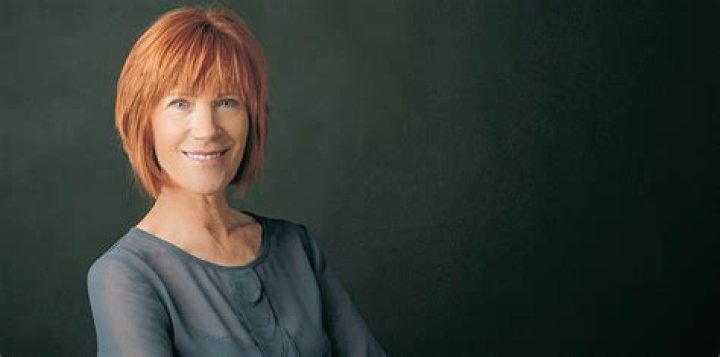 Kiki Dee facts 'Don't Go Breaking My Heart' singer's age, family and