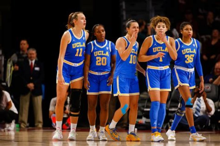 Kiki Rice leads No. 10 UCLA past Endyia Rogers, No. 17 Oregon women&rsquo;s
