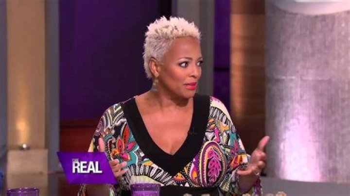Kim Fields Announces She's Pregnant on 'The Real' YouTube