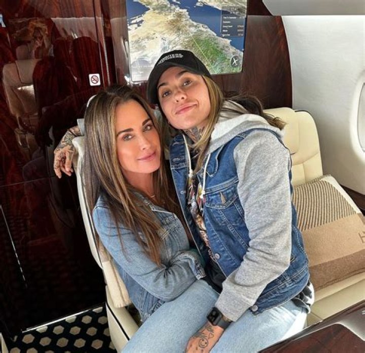 Kyle Richards addresses Wade romance rumours