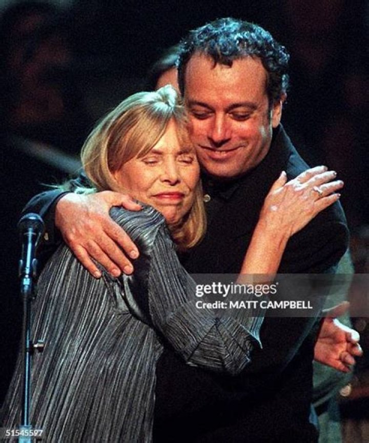 Larry Klein and Joni Mitchell Joni, Female singers, Linda ronstadt