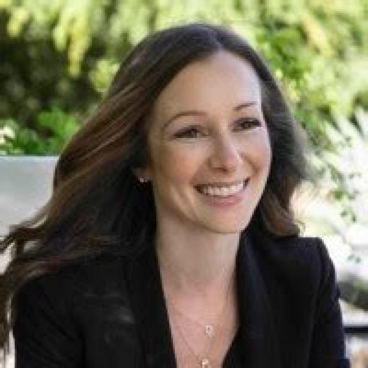 Lauren Grauman CEO
