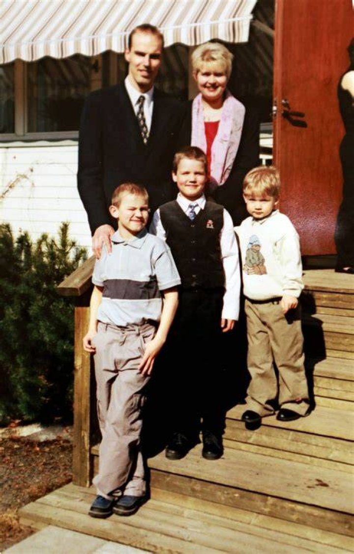 Lauri Markkanen Parents Riikka Ellonen And Pekka Markkanen?