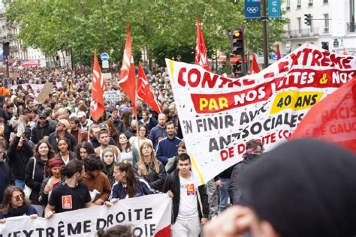Leaving the Extreme Right, and a Marriage, Behind Death, Sex & Money