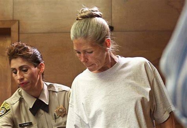 Leslie Van Houten é uma boa pessoa que fez uma coisa ruim, diz