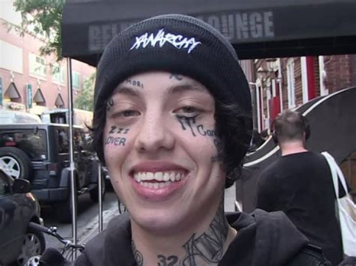 Lil Xan Biography, Age, Wiki, Height, Weight, Girlfriend, Family & More