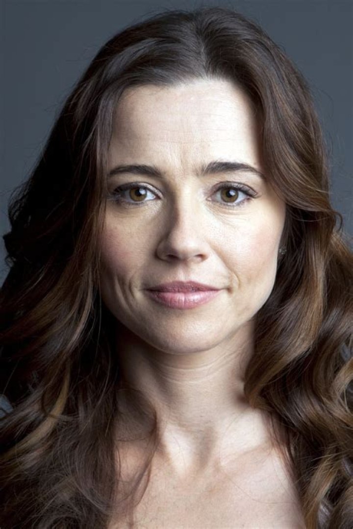 Linda Cardellini 47, 1975, Age, Born, Height, Children, Family, Biography