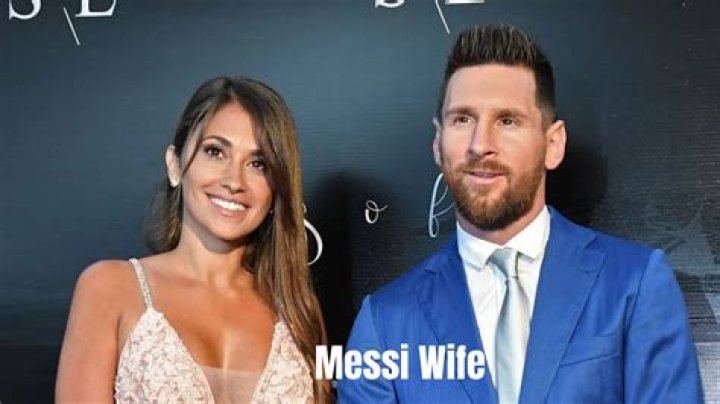 Lionel Messi Age, Wife, Height, Children, Family, Biography & More