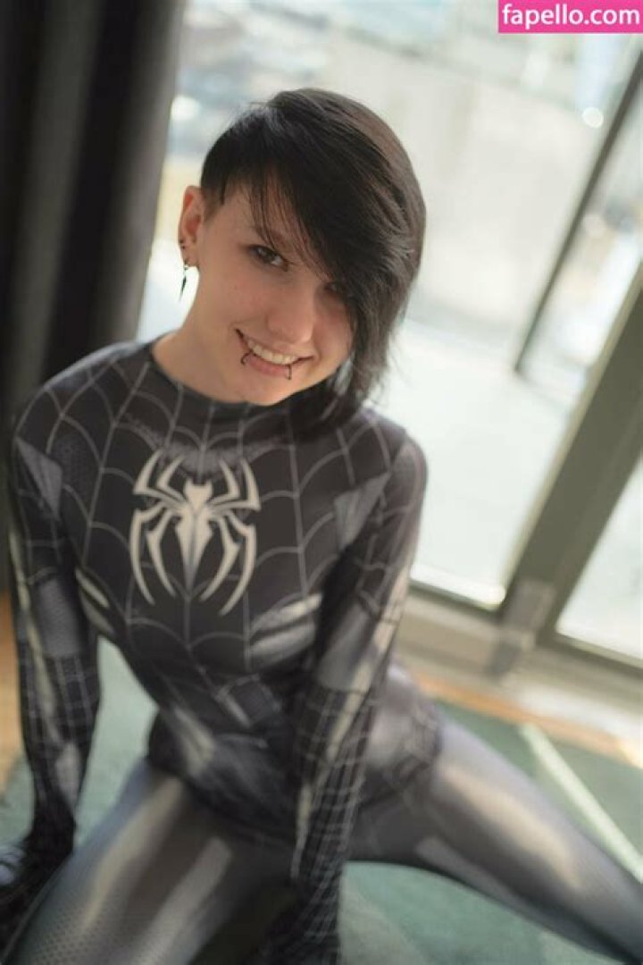 Little_emo_kitten / daddys_emo_girl leaked nude photo from OnlyFans and