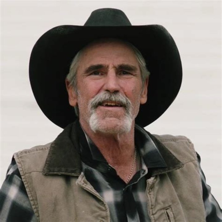 Lloyd Pierce Yellowstone Wiki Fandom