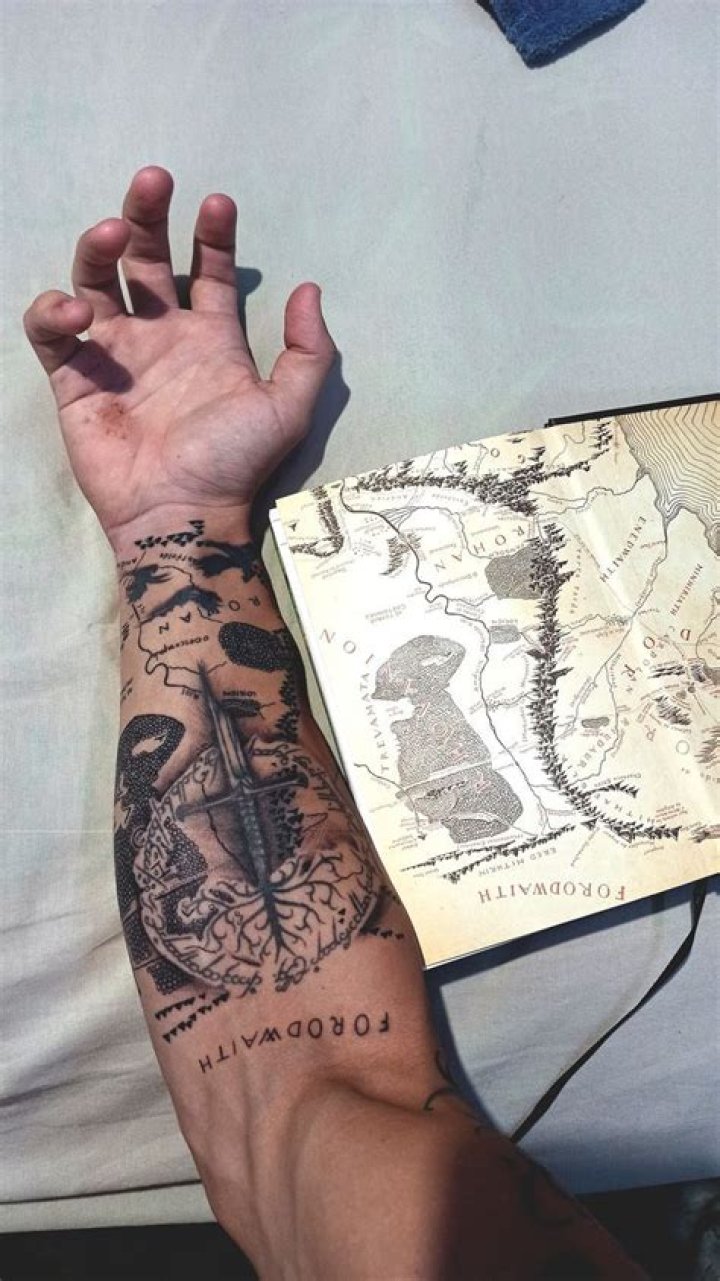Loading... Boas ideias para tatuagem, Tatuagens fabulosas, Tatuagem