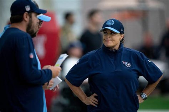 Lori Locust (Coach) Wiki, Bio, Age, Height, Weight, Husband, Married