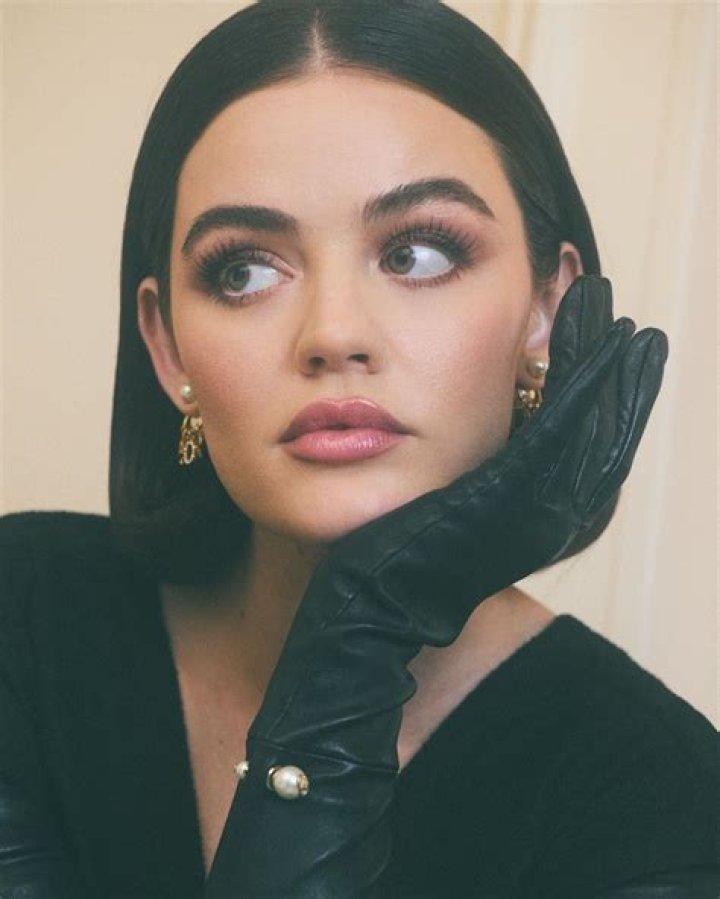 Lucy Hale's Body Measurements Including Breasts, Height and Weight