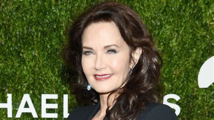 Lynda Carter How Much Is The Wonder Woman Actress Worth Today?