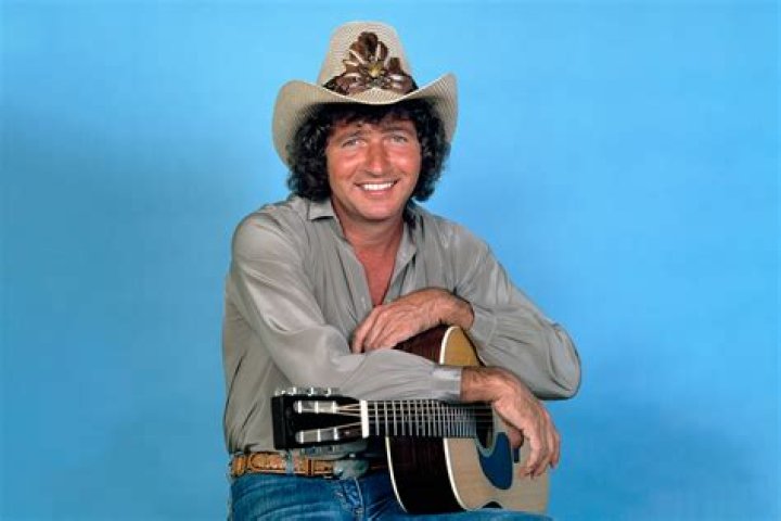 , Mac Davis's Wife