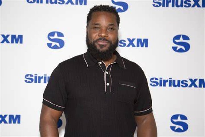MalcolmJamal Warner's Wife Everything We Know About the Mystery Woman