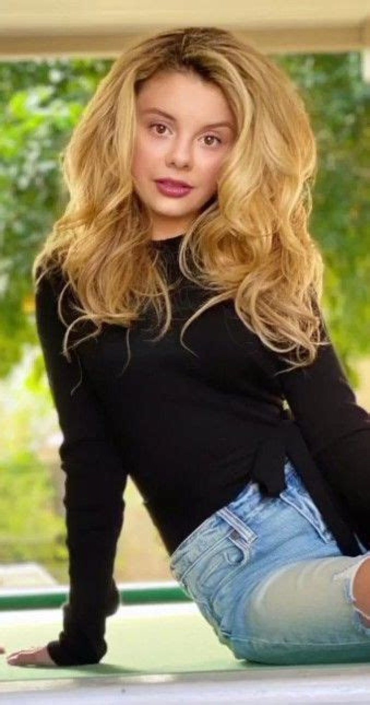 Mallory james mahoney Artofit