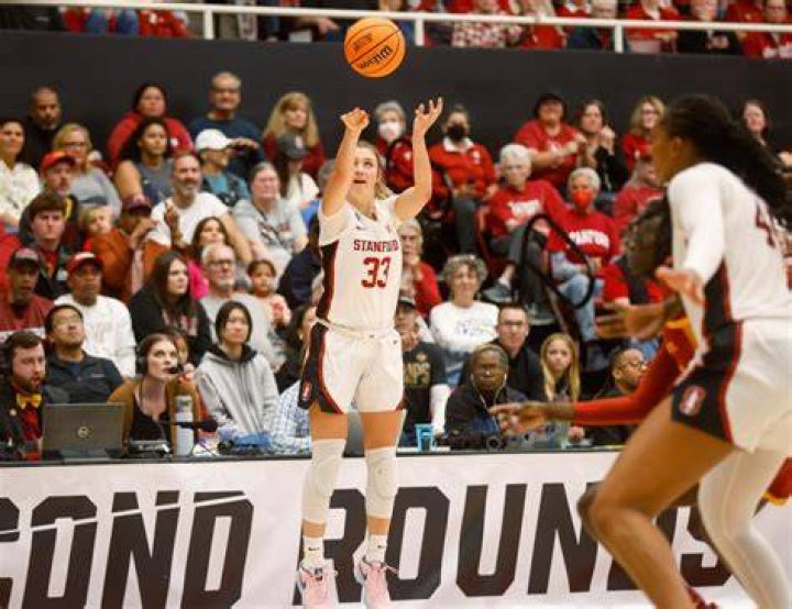 March Madness Stanford's Cameron Brink grabs defensive torch