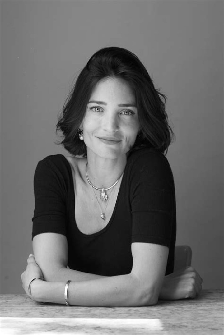 Maria Due&ntilde;as Jacobs Founder, Super Smalls Mi Golondrina