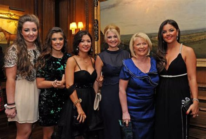 Marina Dalgish hosts annual charity ball on Burns Night and hands over