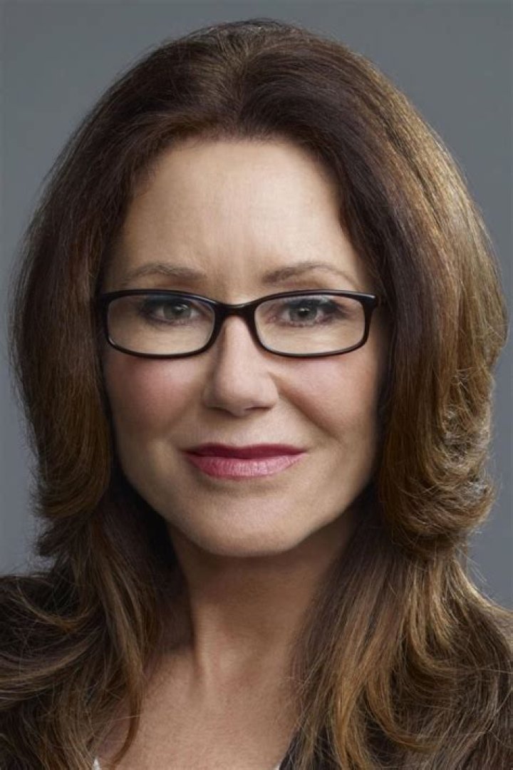 Mary McDonnell Mary mcdonnell, Celebrity autographs, Classic hollywood