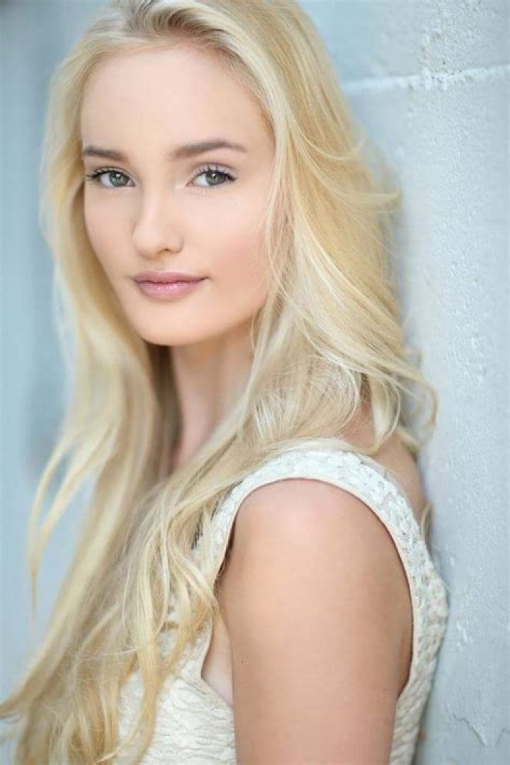 Maude Green Chloe Lukasiak Wiki Fandom