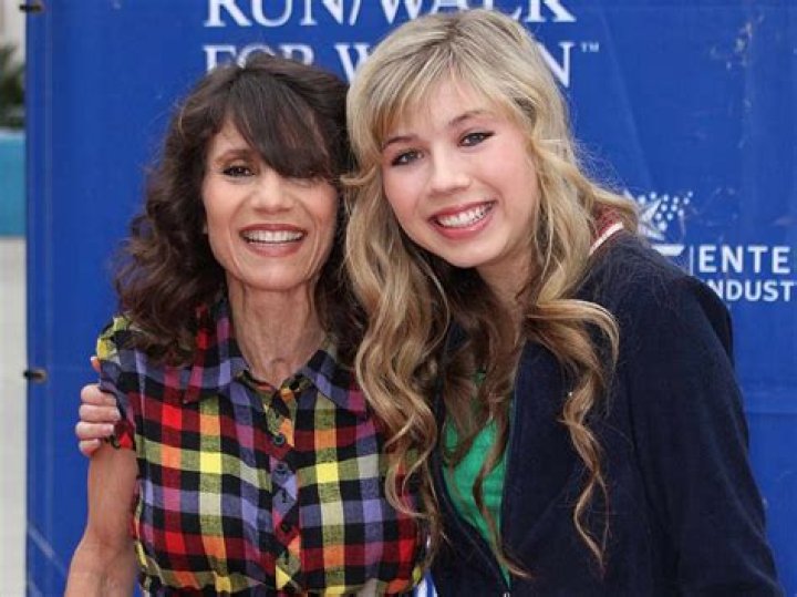 McCurdy Mom's Disowning Email Red Table Talk