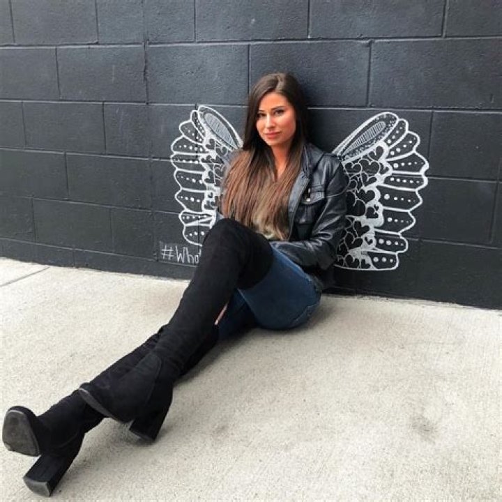 Meagan Michelle (meggmichellee) Love t shirt, Fashion, Michelle