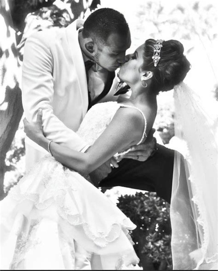 Meet Cristina Servin Wife of UFC Fighter Tony Ferguson Sportsmanor
