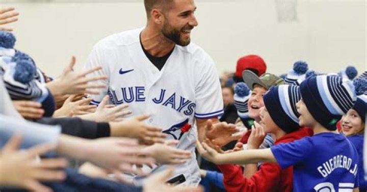 Meet Kevin Kiermaier's wife Marisa Kiermaier (Bio, Wiki)