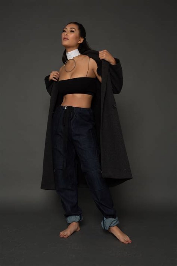 Meet Model and Singer Devyn Adair House of Solo Magazine