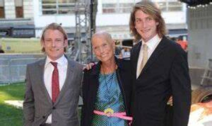 Meet Sarah Lomax James Who Was James Hunt\'s Wife For 6 Years