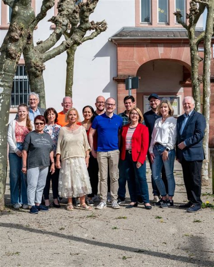 Melanie Maddux LiseMeitnerGymnasium GrenzachWyhlen Freiburg im