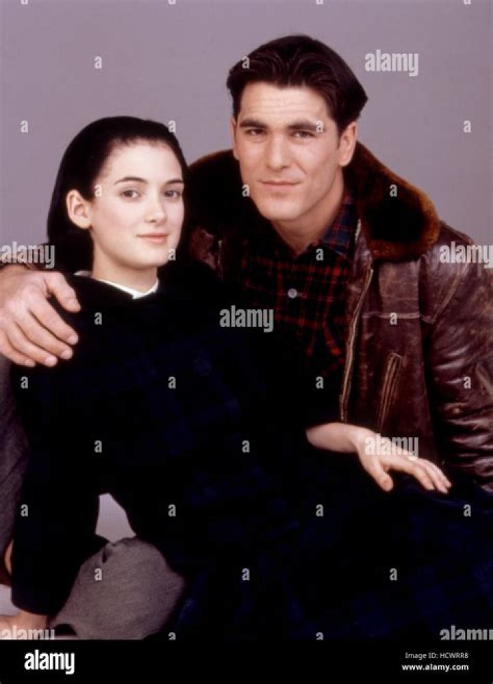 MERMAIDS, Winona Ryder, Michael Schoeffling, 1990 Stock Photo Alamy