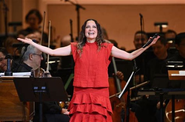 Mexican Singer/Songwriter Natalia Lafourcade Talks New Album and That