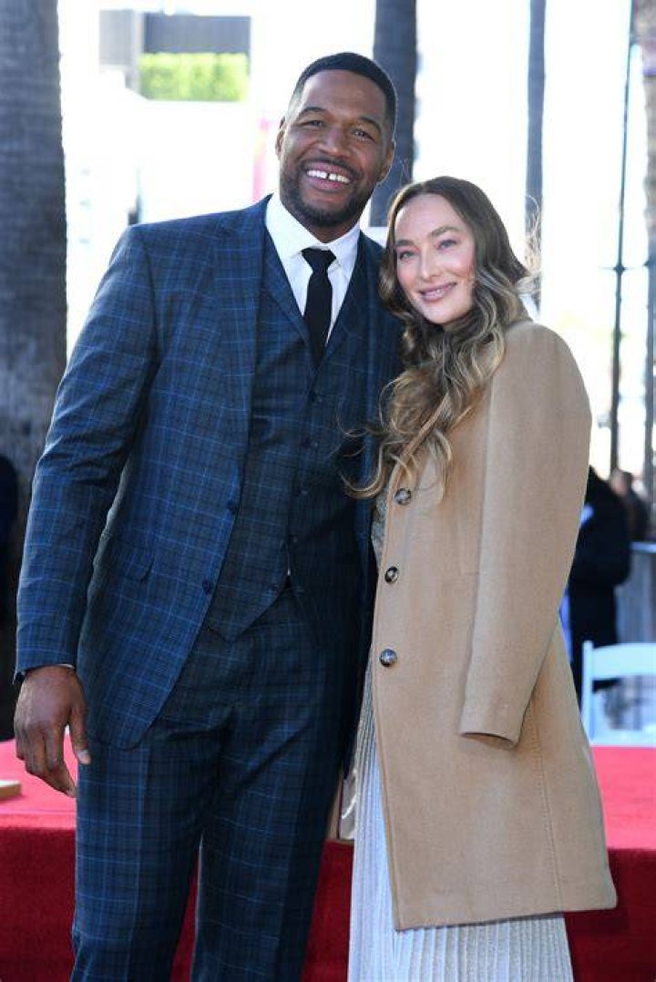 Michael Strahan Girlfriend Kayla Quick Profession