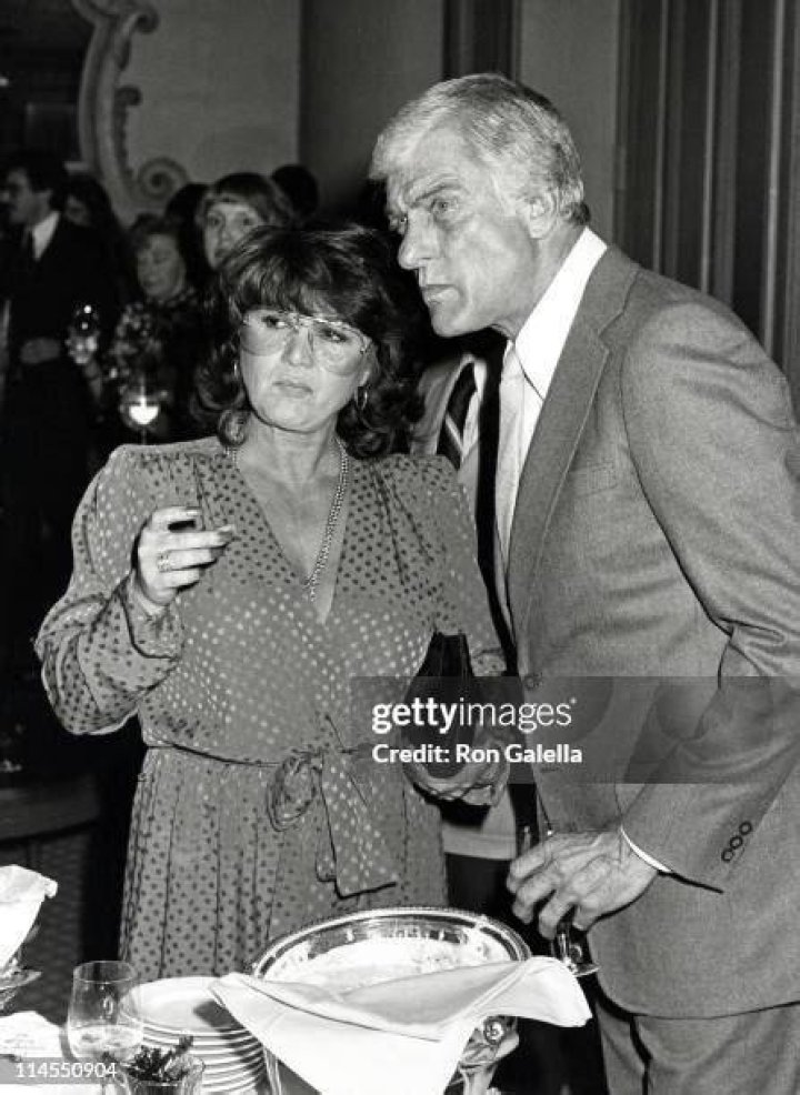 Michelle Triola Marvin, Dick Van Dyke's Partner 5 Fast Facts