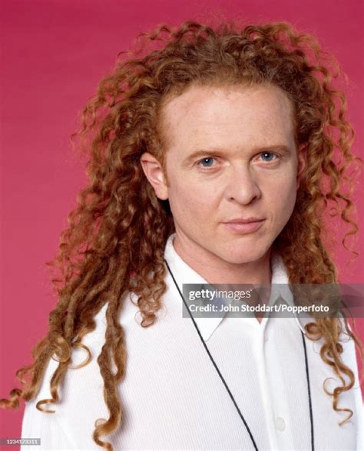 Mick Hucknall's family agony 'Mum left us then lied about having