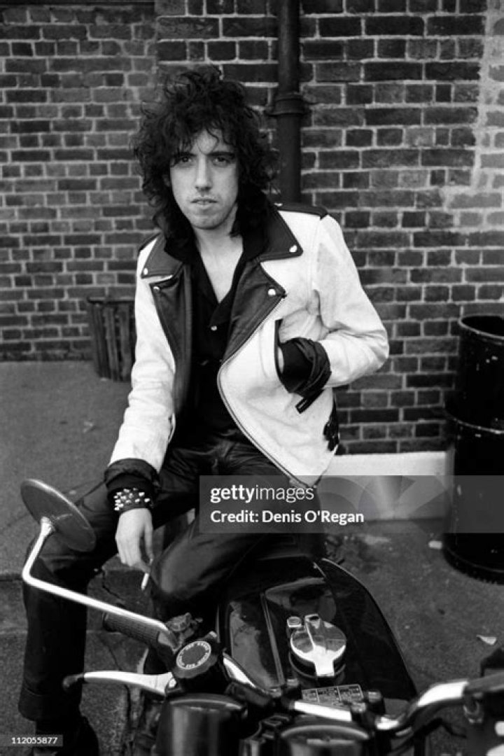 Mick Jones (The Clash Guitarist) Wiki Measurements, Parents